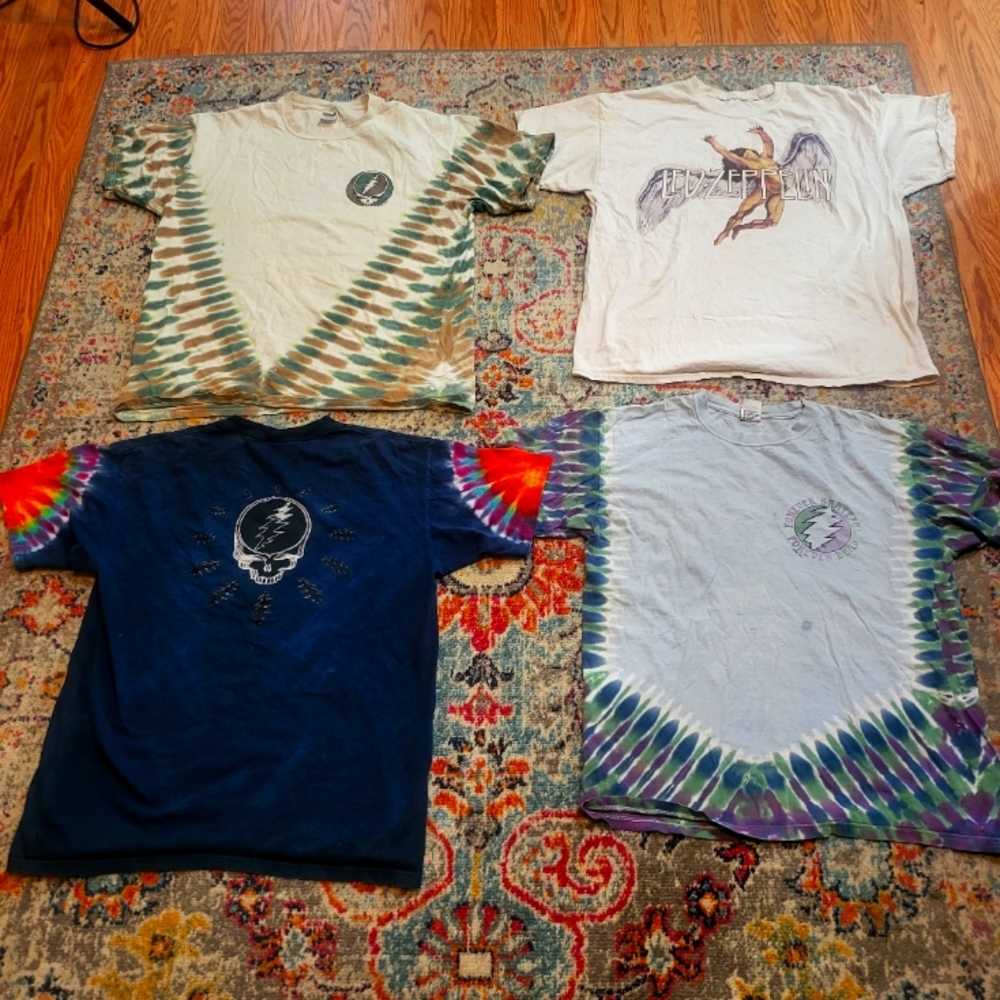 Grateful dead 3. And 2 led zeppelin band shirts
